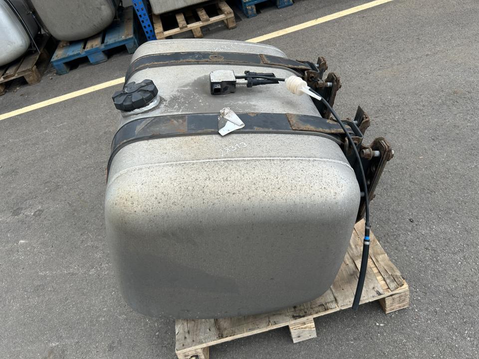 Fuel tank A9604701103 290L Mercedes-Benz Trucks ANTOS 2017