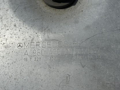 Fuel tank A9604702103 330L Mercedes-Benz Trucks ACTROS MP4 / MP5 2018