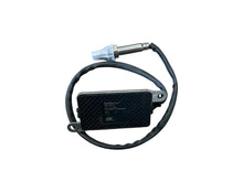 NEW Mercedes Benz DINEX NOX sensor A0101531428