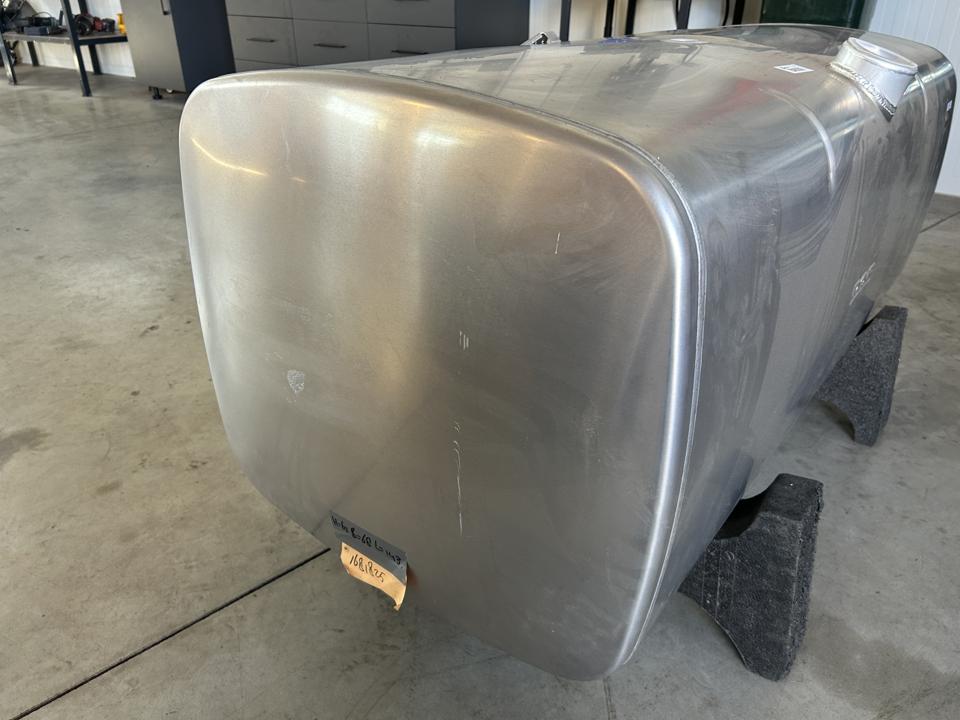 Fuel tank 1681825 544L DAF XF 2019