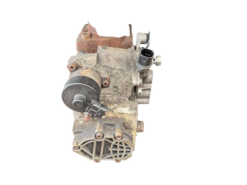 Топливный насос A4700902150 Mercedes-Benz Trucks ACTROS MP4 / MP5 2015