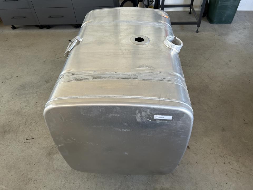 Fuel tank 1949907 445L DAF XF 2019