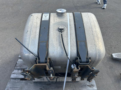 Fuel tank A9604703203 330L Mercedes-Benz Trucks ACTROS MP4 / MP5 2018