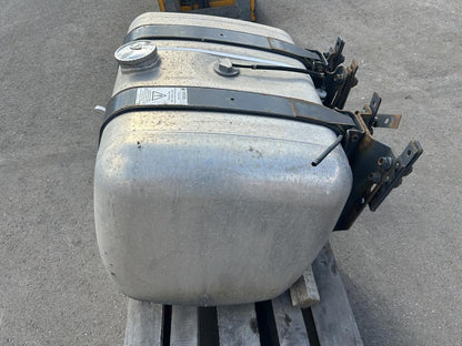 Fuel tank A9604703203 330L Mercedes-Benz Trucks ACTROS MP4 / MP5 2018