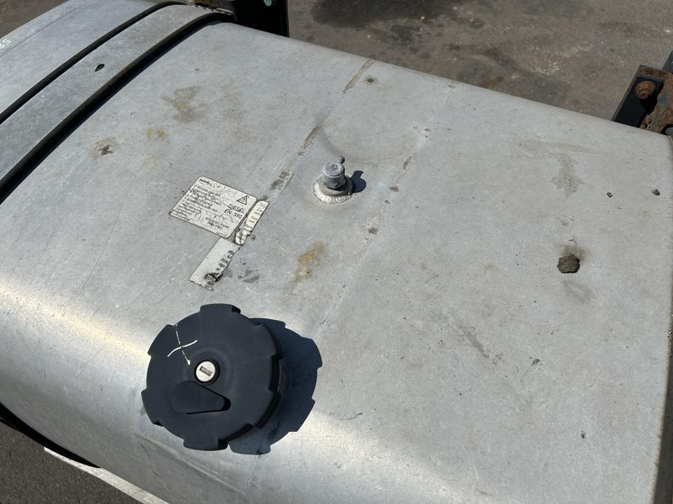 Fuel tank 81122015864 580L MAN Trucks TGX I 2018