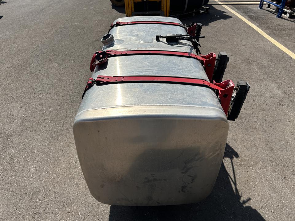 Fuel tank 1888928 750L Scania S 2017