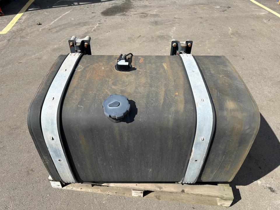 Fuel tank 81122015656 400L MAN Trucks TGX I 2018