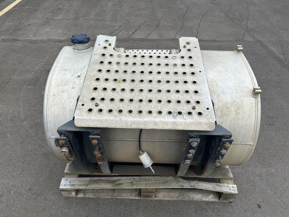 Fuel tank 21335677 480L Volvo Trucks FH II 2018