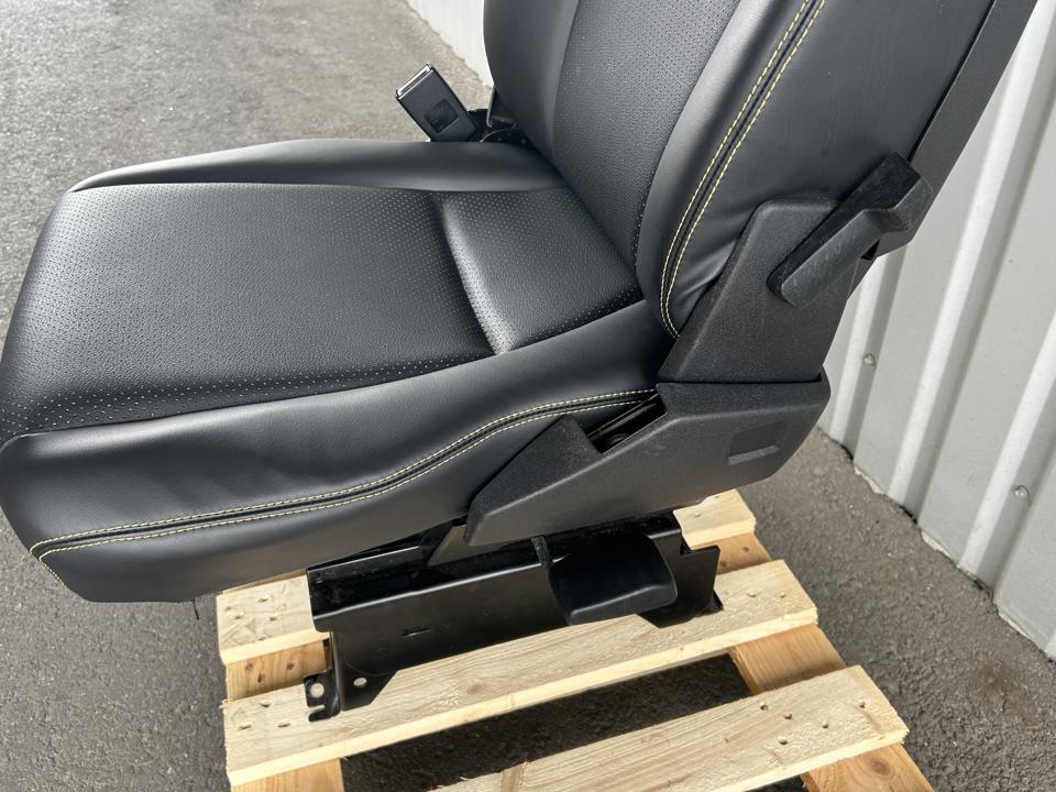 Passenger seat 2474716 Scania R II 2018