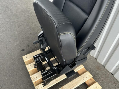 Passenger seat 2474716 Scania R II 2018