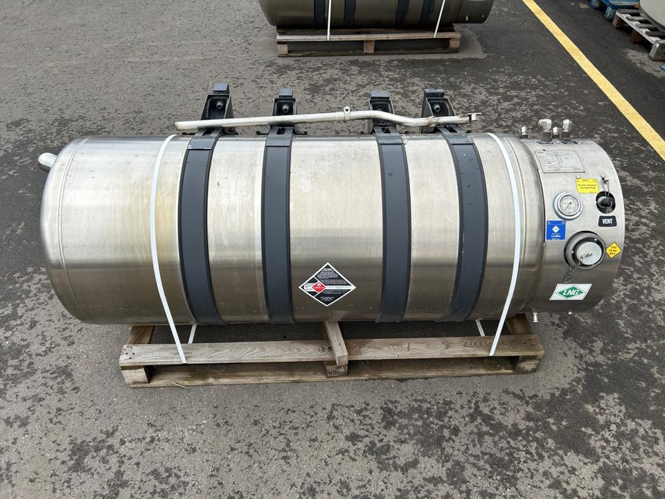 Fuel tank 2782050 LNG Scania R II 2021
