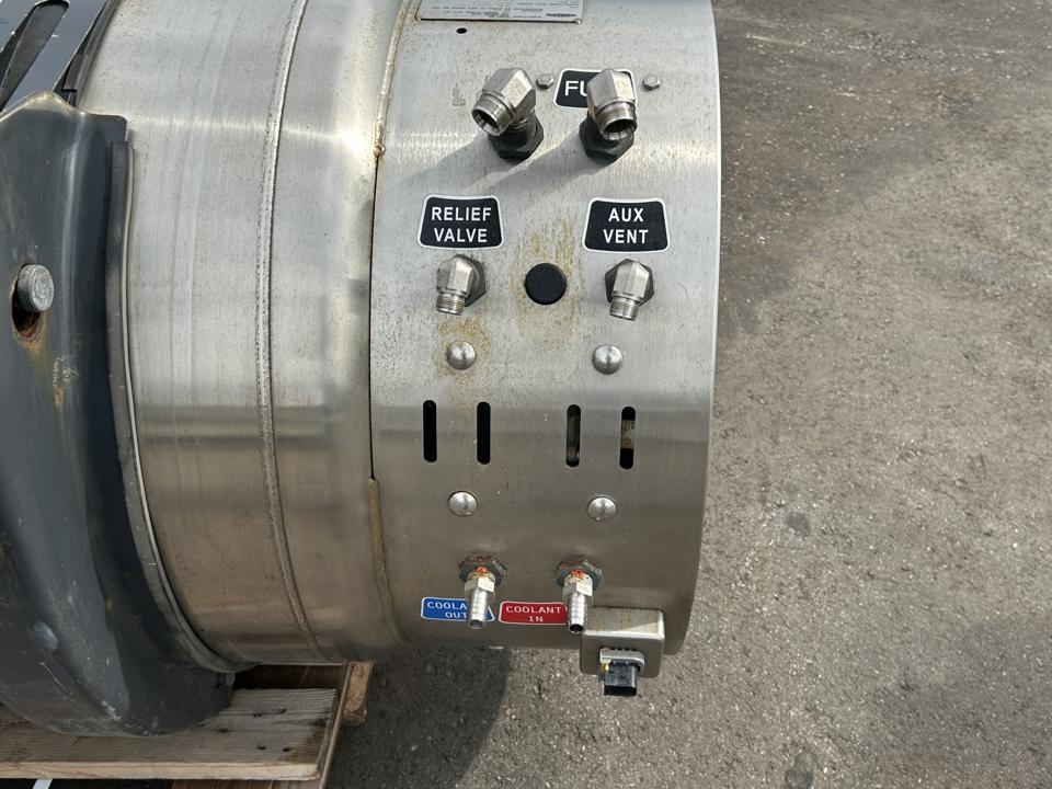 Fuel tank 2782051 LNG Scania R II 2021
