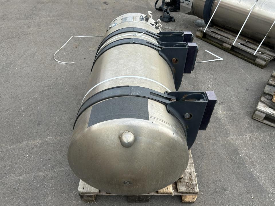 Fuel tank 2745574 LNG Scania R II 2019