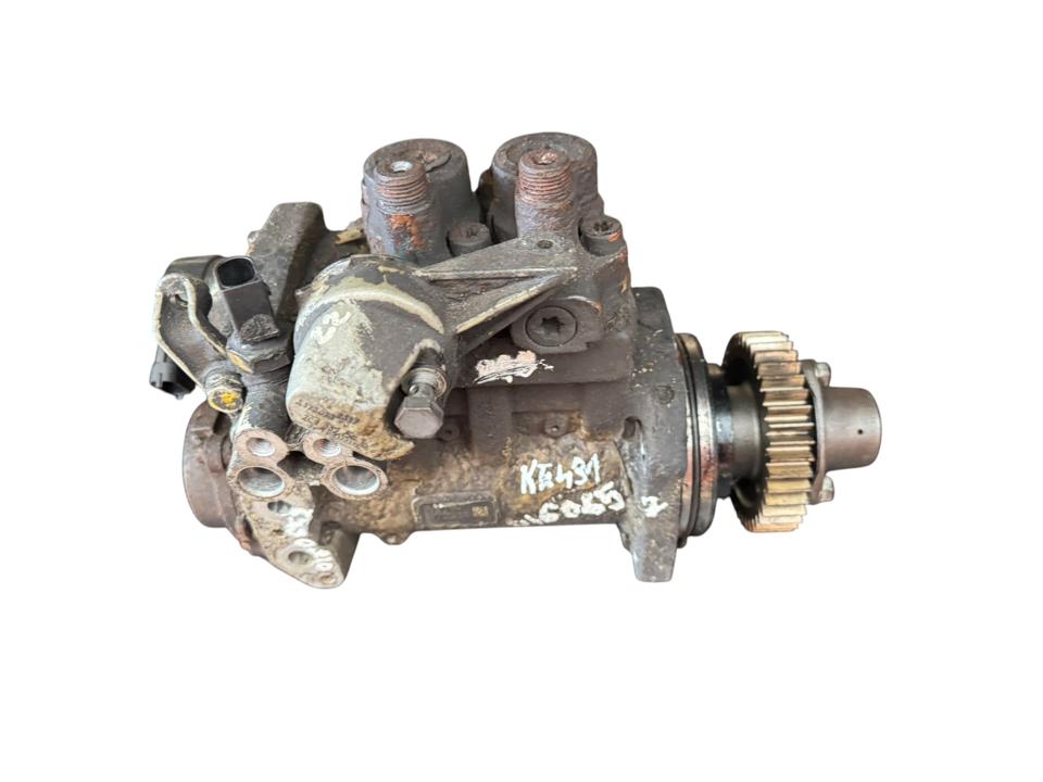 Fuel pump A4710900850 Mercedes-Benz Trucks ACTROS MP4 / MP5 2017