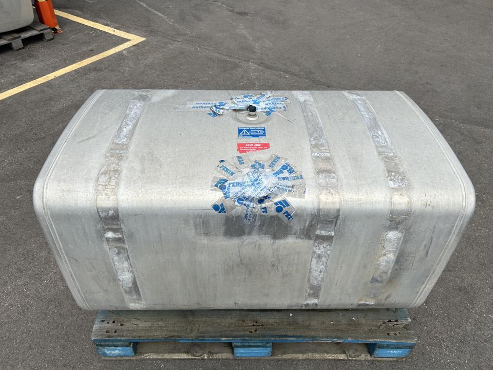 Fuel tank 1517307 500L Scania R I 2016