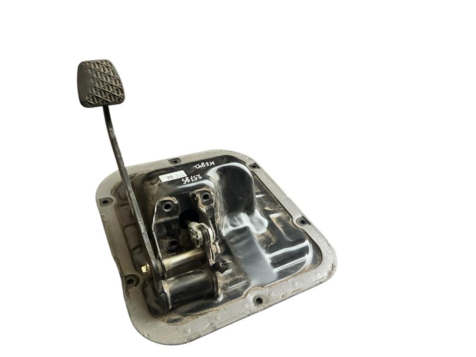 Brake pedal A9602941401 Mercedes-Benz Trucks ACTROS MP4 / MP5 2017