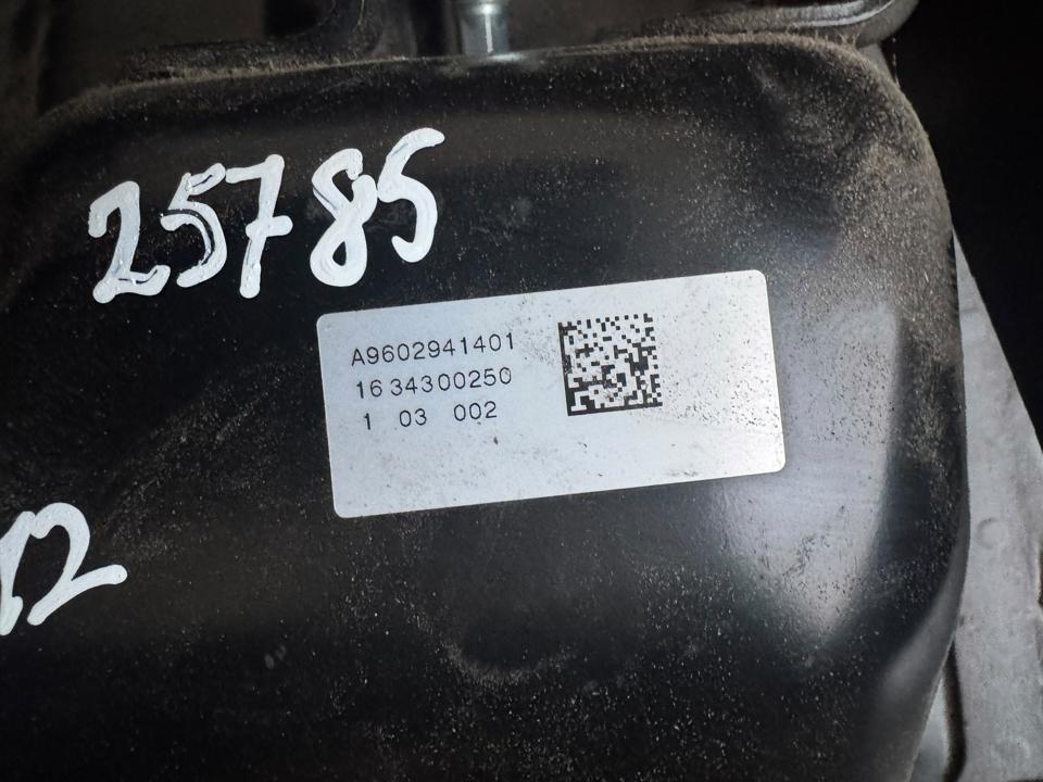 Brake pedal A9602941401 Mercedes-Benz Trucks ACTROS MP4 / MP5 2017
