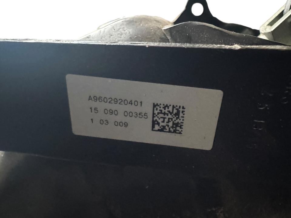Brake pedal A9602941401 Mercedes-Benz Trucks ACTROS MP4 / MP5 2015