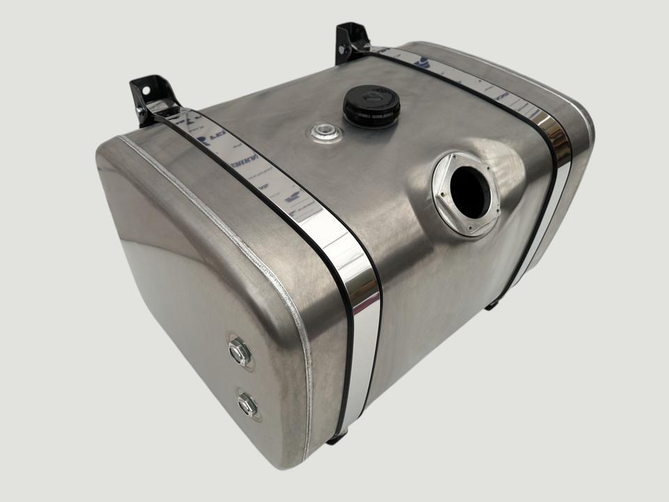 NEW Hydraulic tank 300L 560x640x940 angled filter