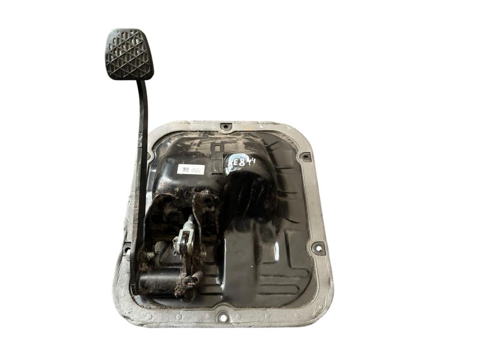 Brake pedal A9602941201 Mercedes-Benz Trucks ACTROS MP4 / MP5 2018