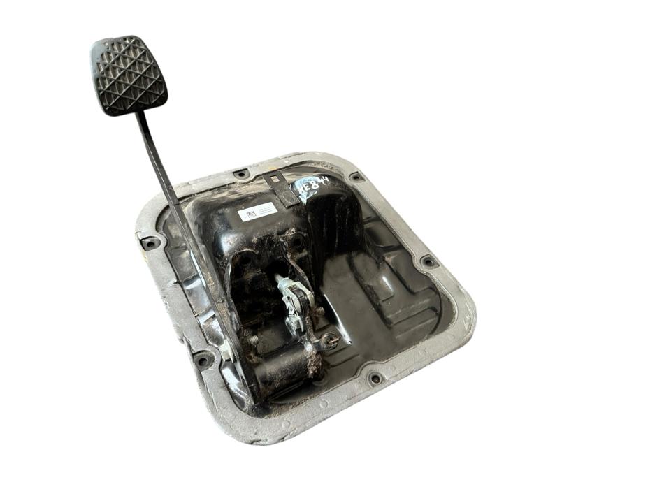 Brake pedal A9602941201 Mercedes-Benz Trucks ACTROS MP4 / MP5 2018