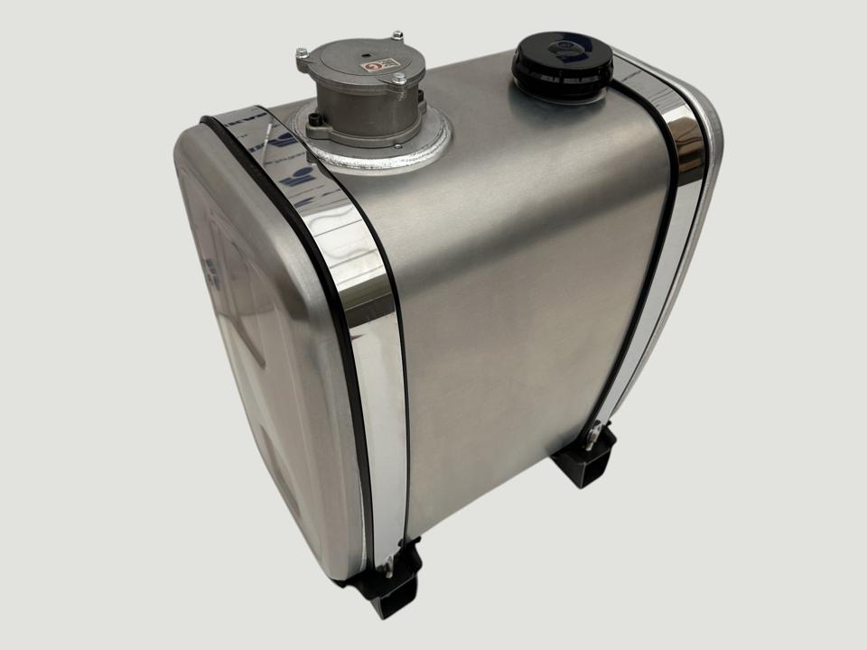 НОВЫЙ Гидравлический бак 125L 650x350x600 заднемонтированный с фильтром