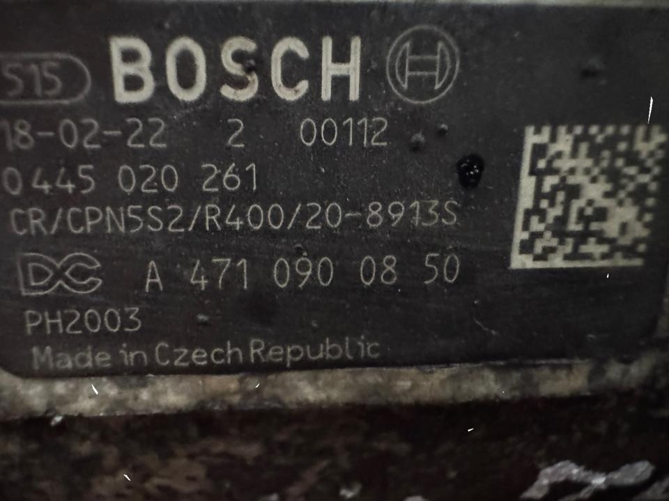 Топливный насос A4710900850 Mercedes-Benz Trucks ACTROS MP4 / MP5 2017