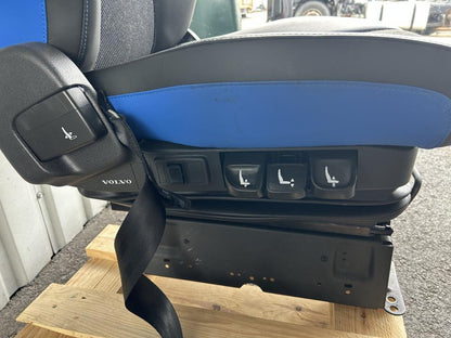 Keleivio sėdynė 23764394 Volvo Trucks FH III 2025