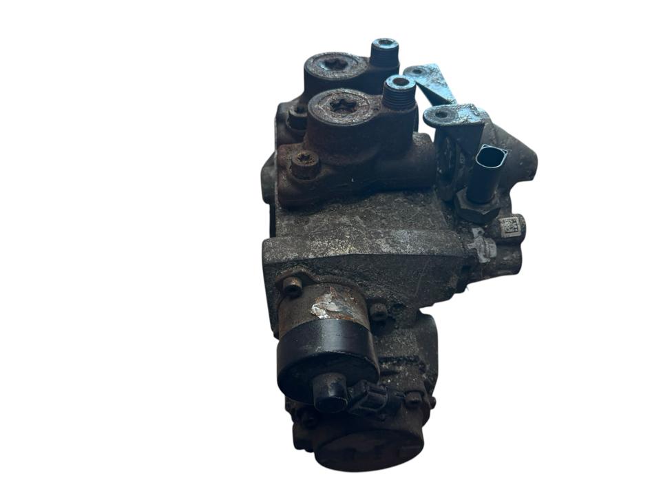Топливный насос A4710900850 Mercedes-Benz Trucks ACTROS MP4 / MP5 2018