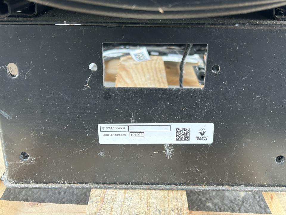 Passenger seat 7423875968 Renault Trucks T 2022