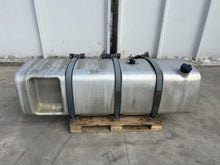 Kuro bakas 1944803 765L DAF XF 2018