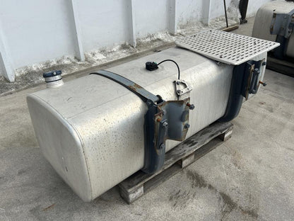 Fuel tank 1945569 690L DAF XF 2019