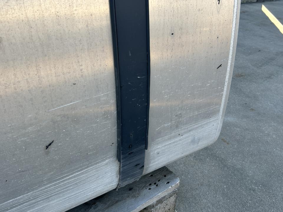 Топливный бак 21516455 650L Renault Trucks T 2022