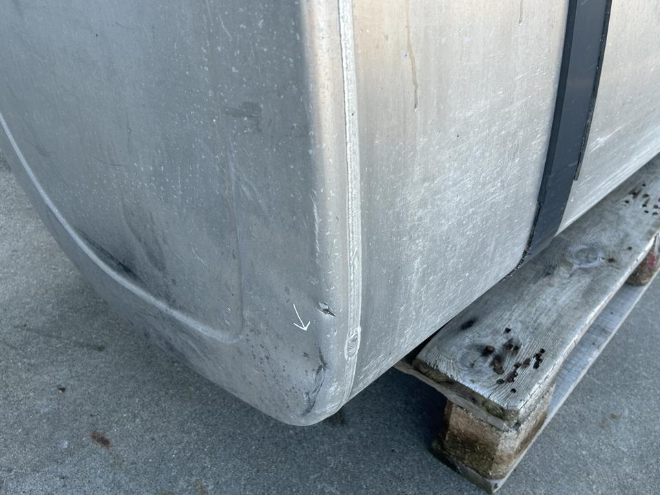 Топливный бак 21516455 650L Renault Trucks T 2022