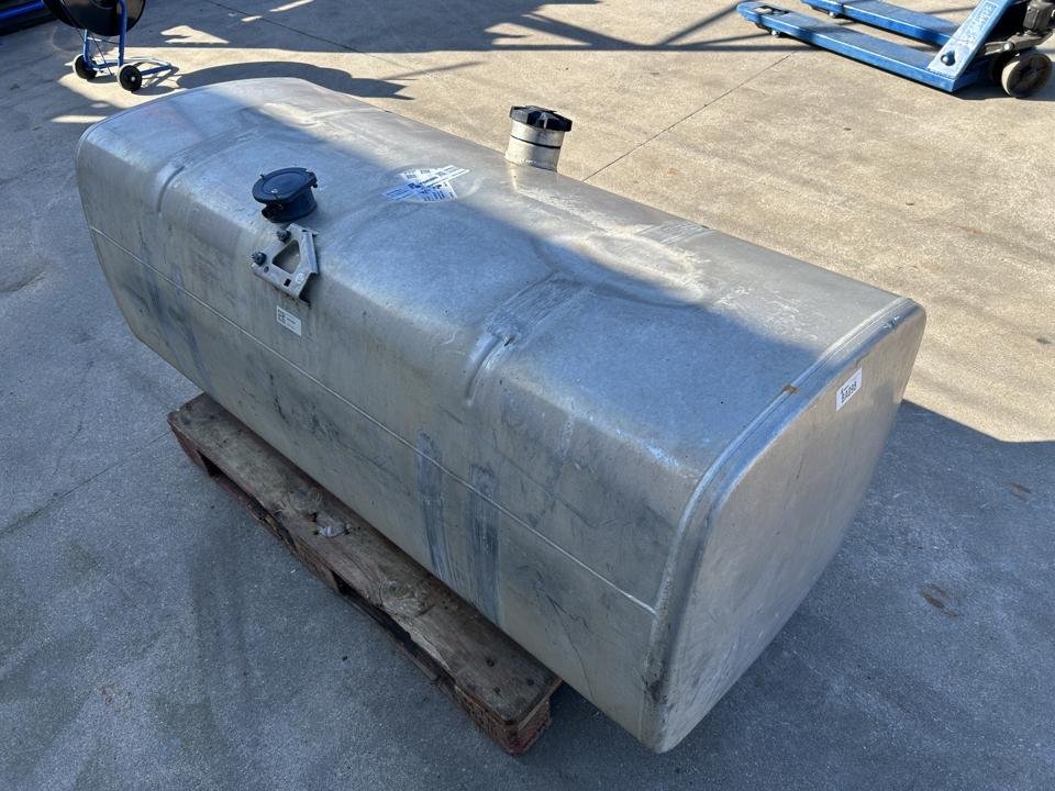 Fuel tank 1681826 620L DAF XF 2017
