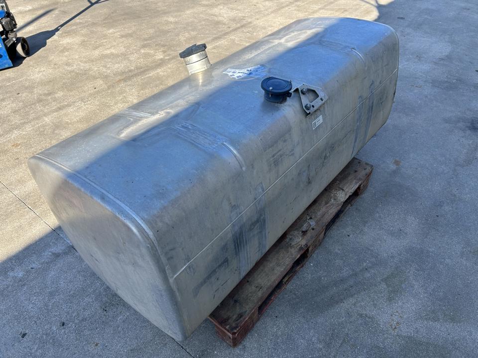 Fuel tank 1681826 620L DAF XF 2017