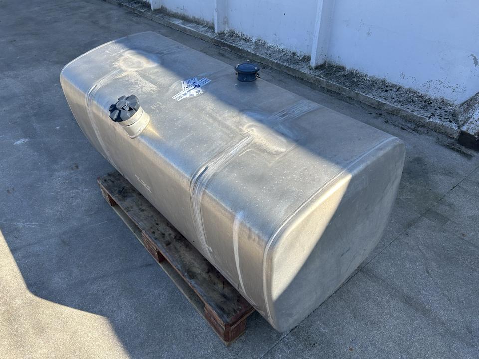 Fuel tank 1681826 620L DAF XF 2017