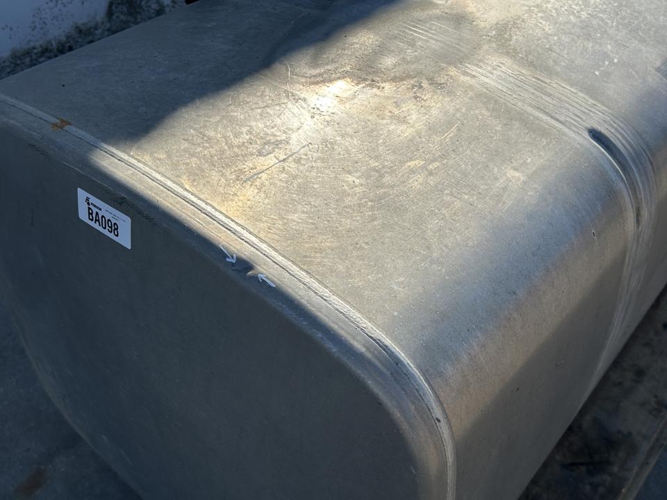 Fuel tank 1681826 620L DAF XF 2017