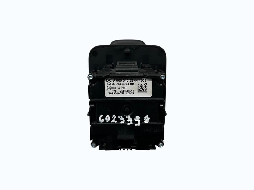 Ручки A0005453944 Mercedes-Benz Trucks ACTROS MP4 / MP5 2021