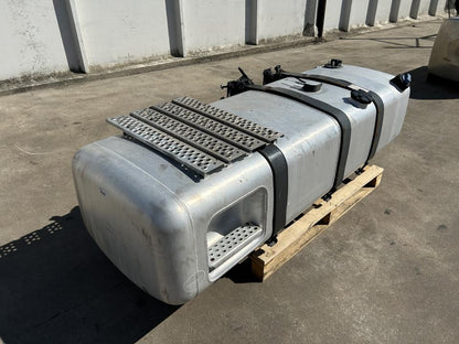 Fuel tank A9604703501 660L + 75L Mercedes-Benz Trucks ACTROS MP4 / MP5 2019