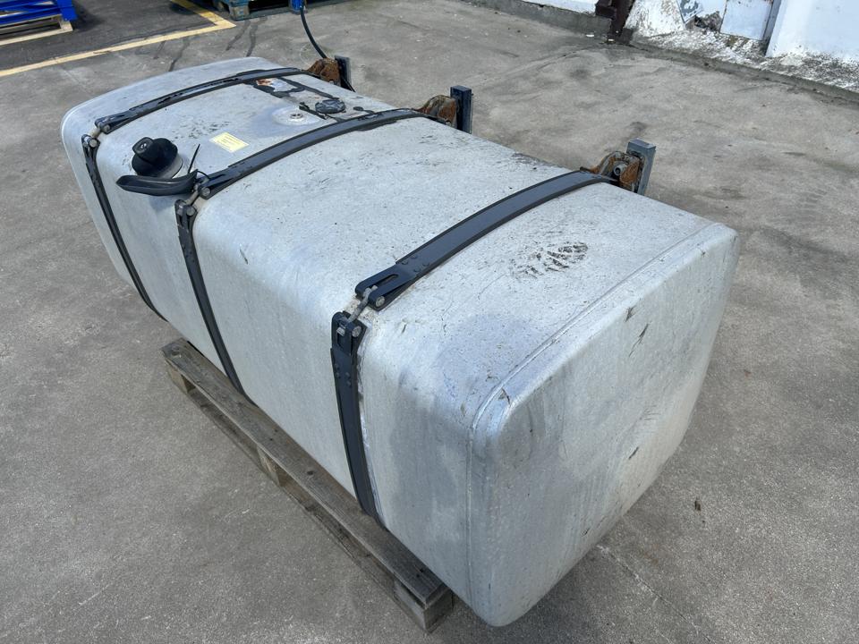 Fuel tank 1871192 700L Scania R I 2017