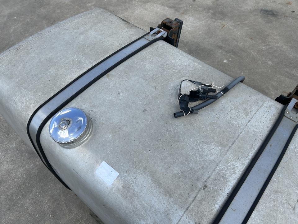 Fuel tank 41042845 760L Iveco Trucks STRALIS II 2015