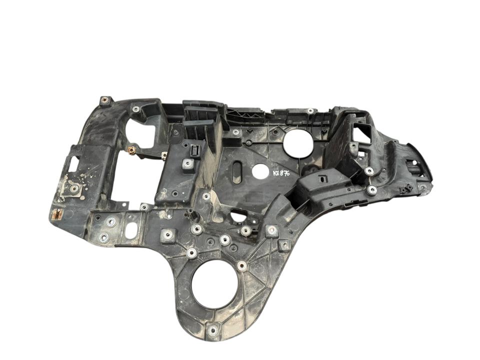 Headlight housing A9608852065 Mercedes-Benz Trucks ACTROS MP4 / MP5 2018