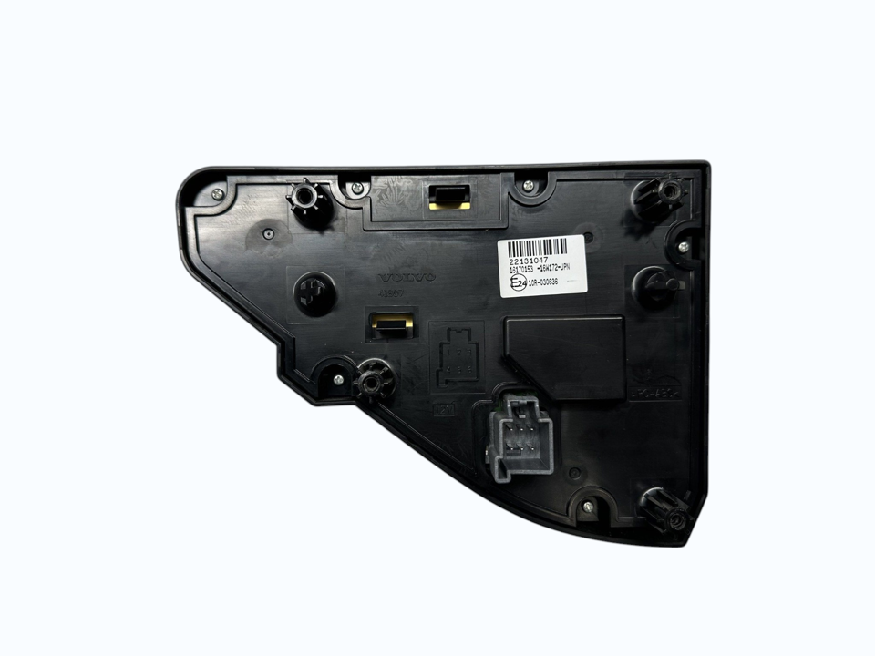 Radio panel, switch 22131047 Volvo Trucks FH II 2016