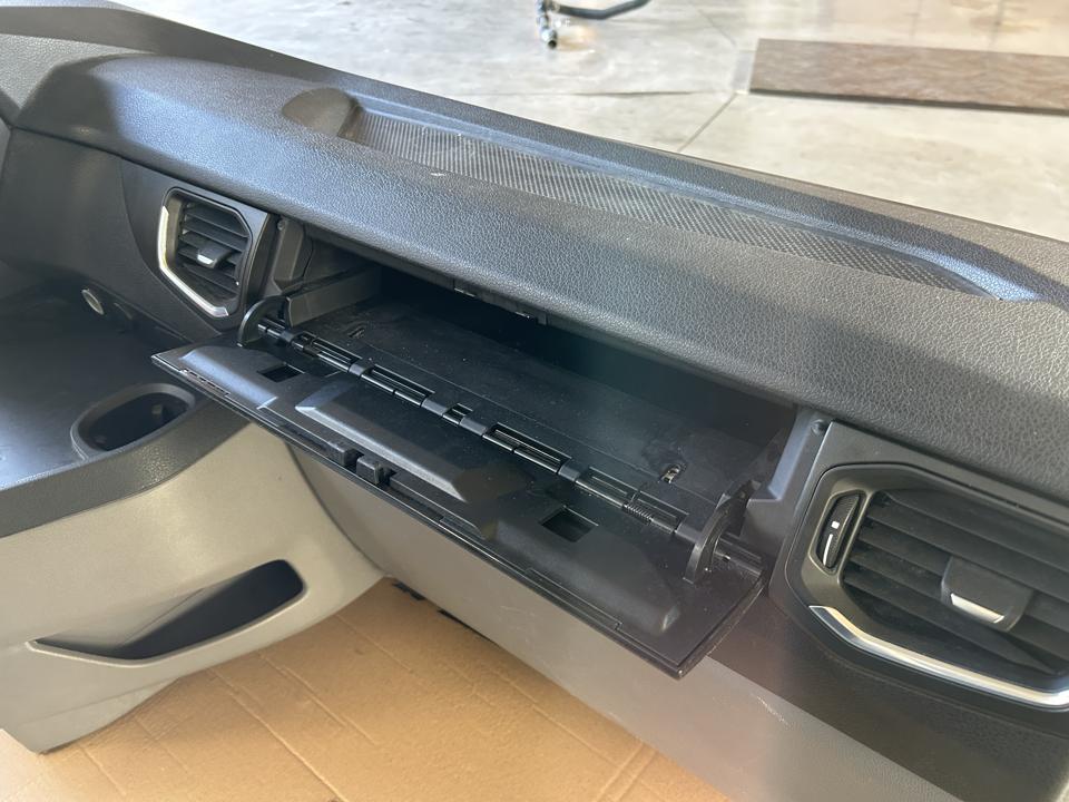 Dashboard set 2084748 Scania R II 2019