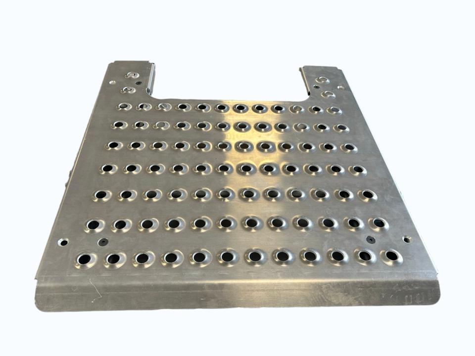 NEW Volvo/Renault fuel tank fuel tank step plate