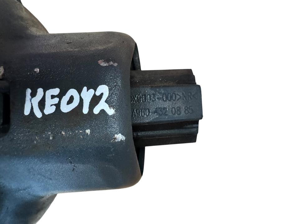 Battery box bracket A9604320885 Mercedes-Benz Trucks ACTROS MP4 / MP5 2018