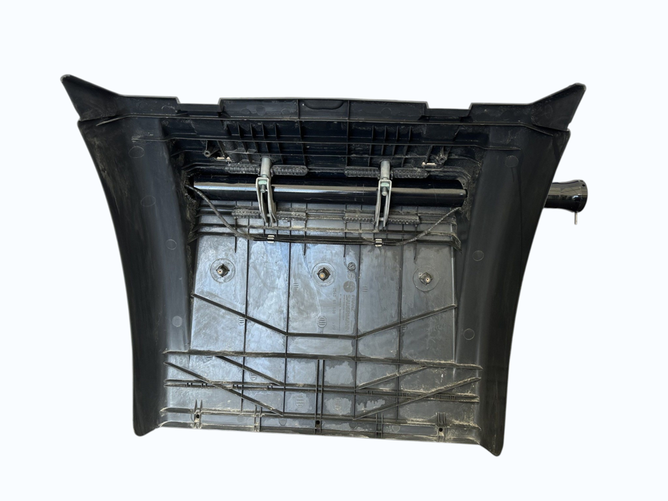 НОВЫЙ MAN левый брызговик