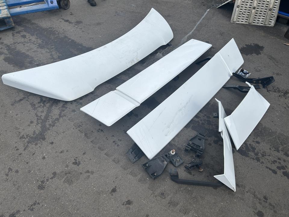 Cabin spoilers set A9607900544 Mercedes-Benz Trucks ACTROS MP4 / MP5 2018