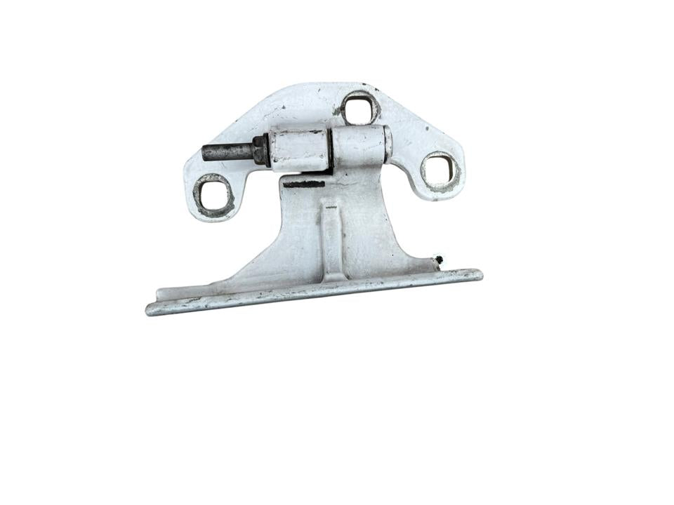 Door hinge A9607220044 Mercedes-Benz Trucks ACTROS MP4 / MP5 2018 Left